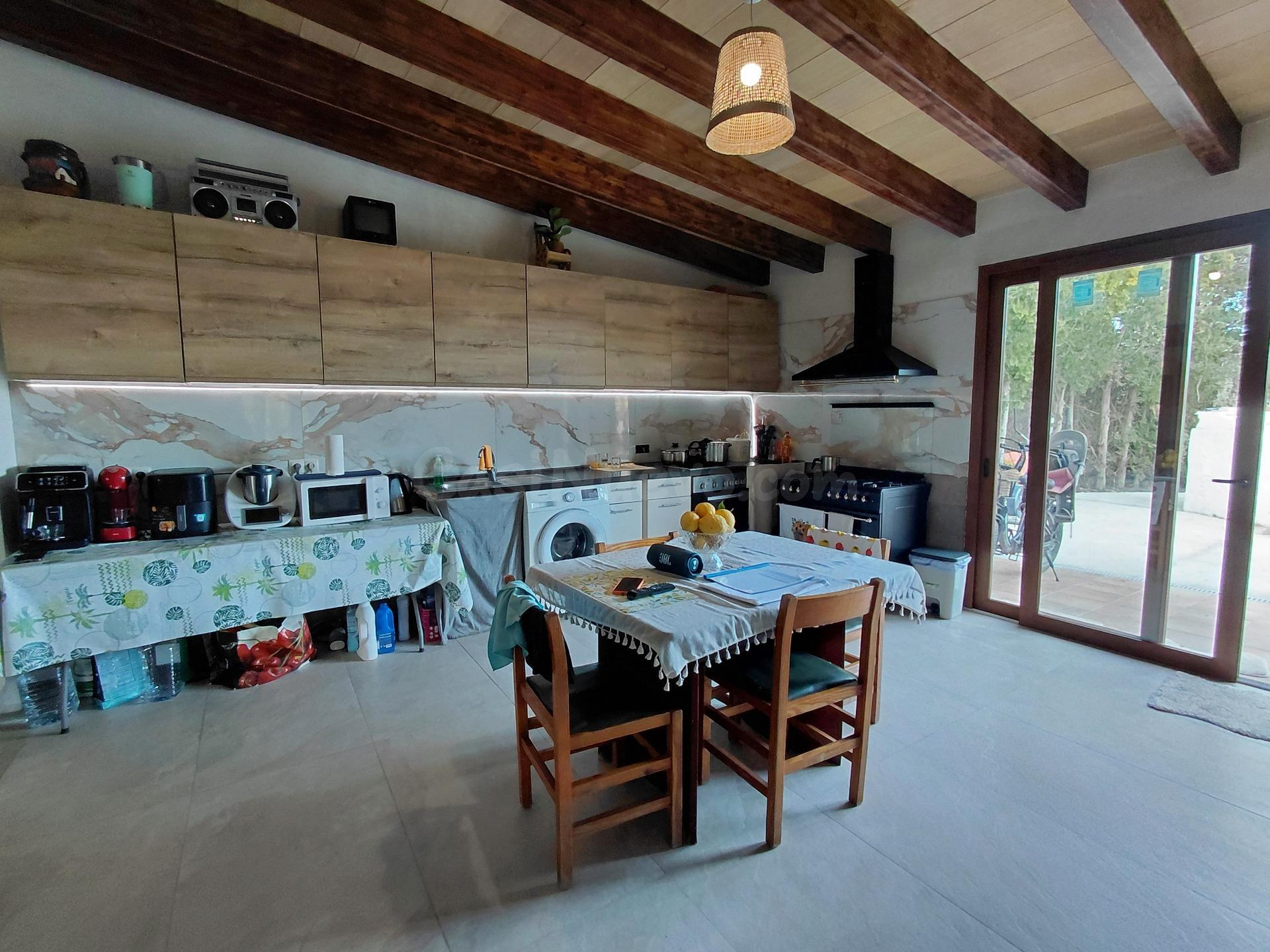 Finca rústica con vistas despejadas y reforma de alta calida - foto 10