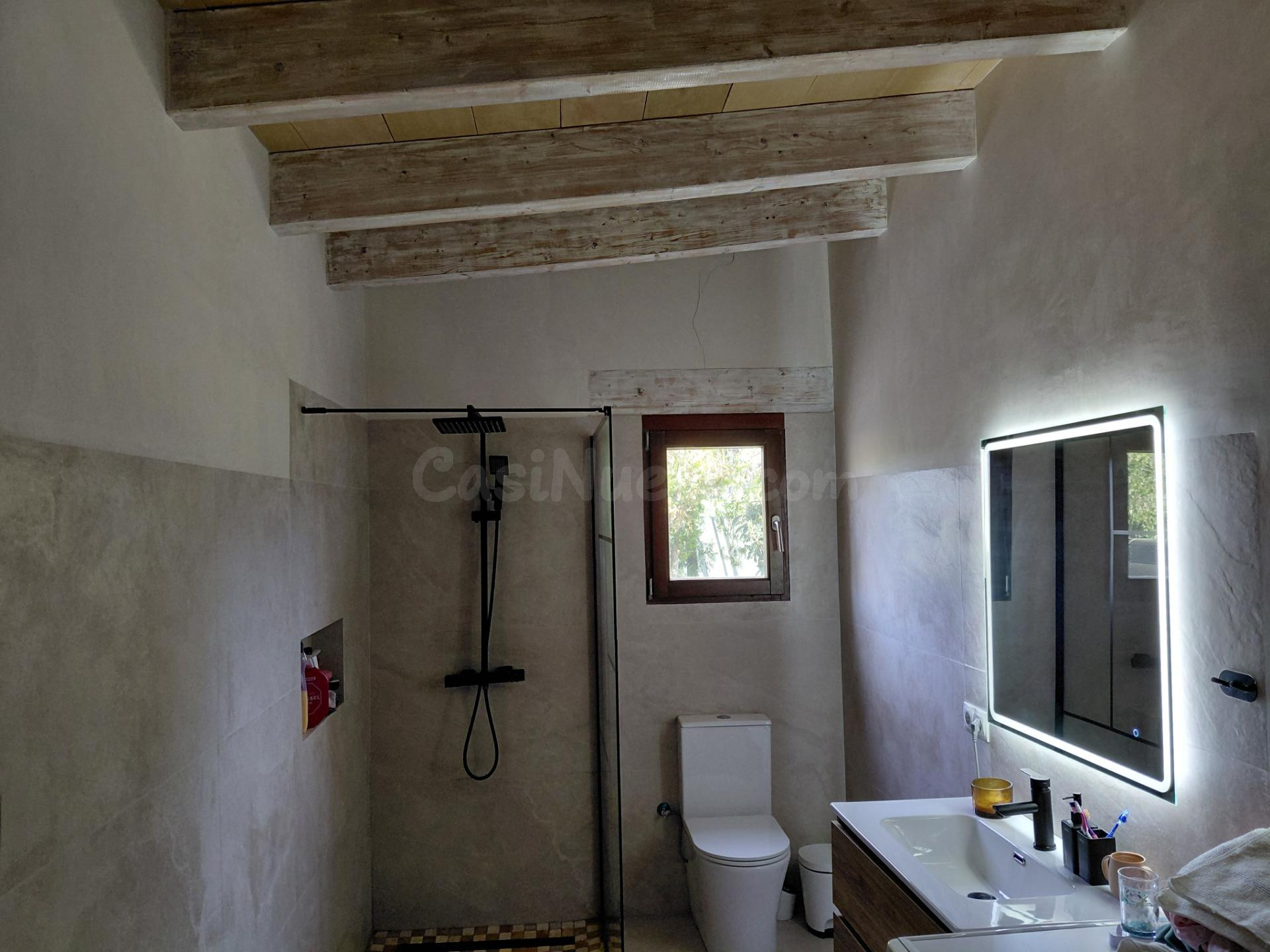 Finca rústica con vistas despejadas y reforma de alta calida - foto 23