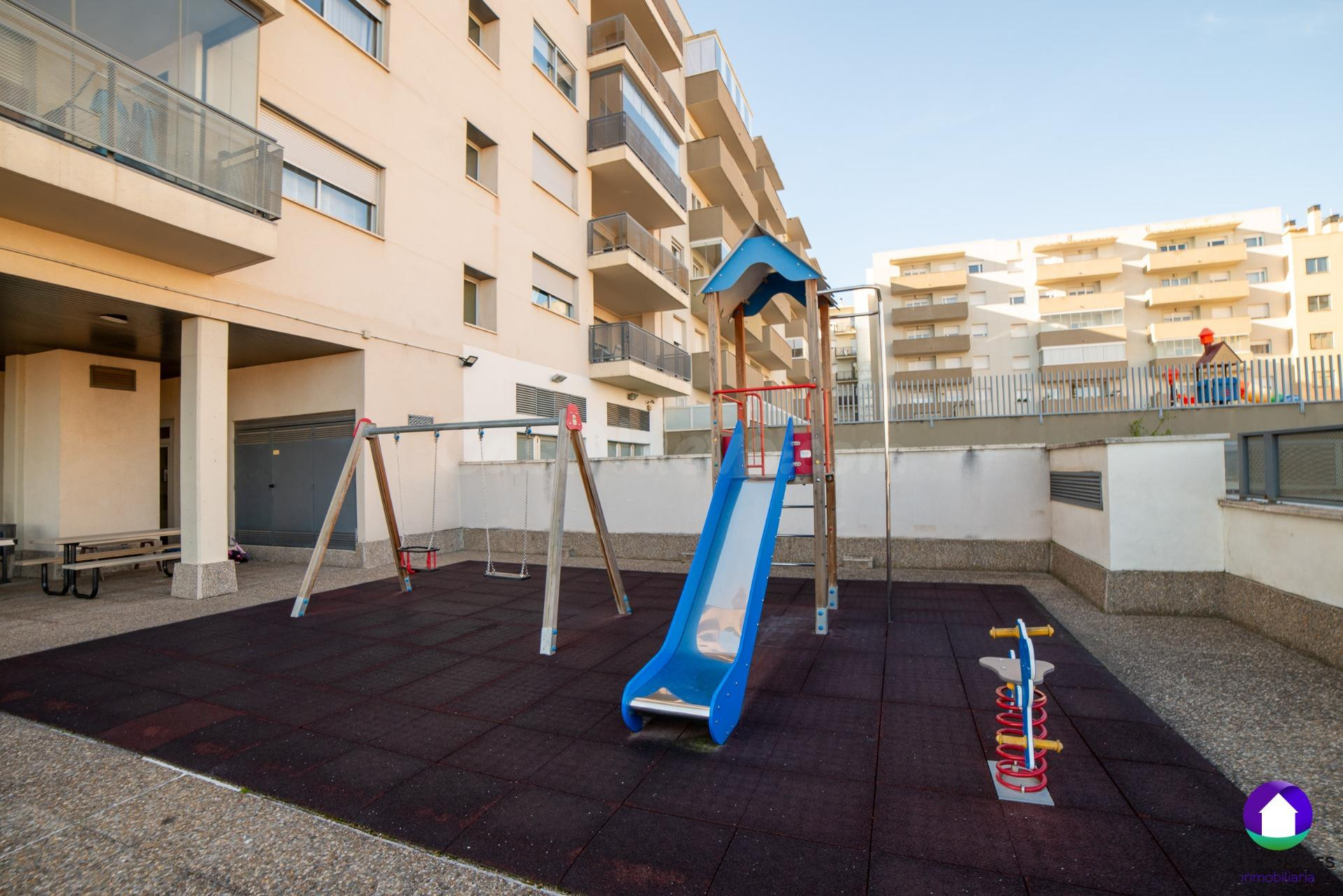 VIVIENDA DE PROTECCIÓN OFICIAL EN ROSALES DEL CANAL - foto 41