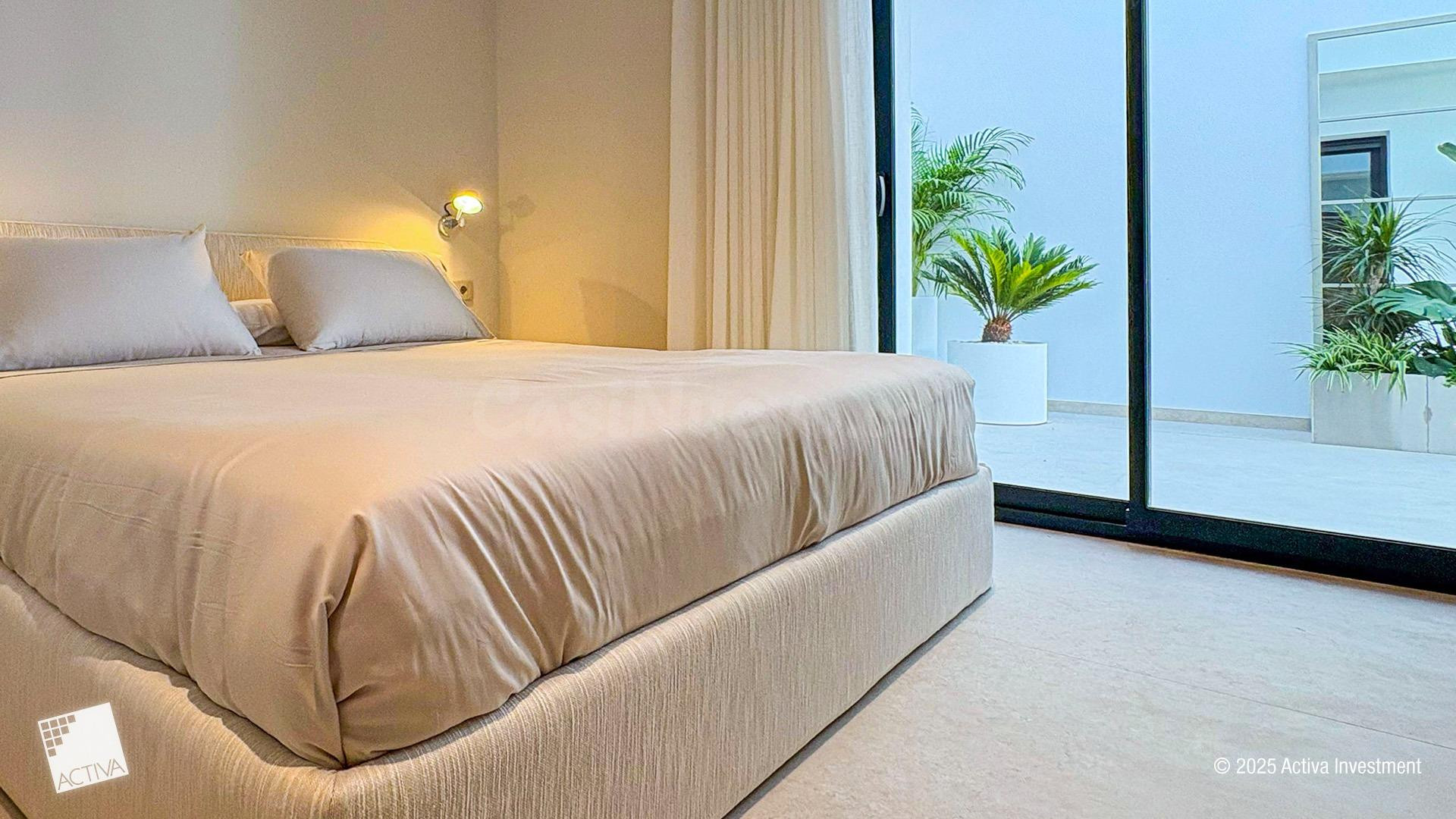 PRECIOSA VILLA DE OBRA NUEVA LLAVE EN MANO EN CIUDAD QUESADA - foto 9