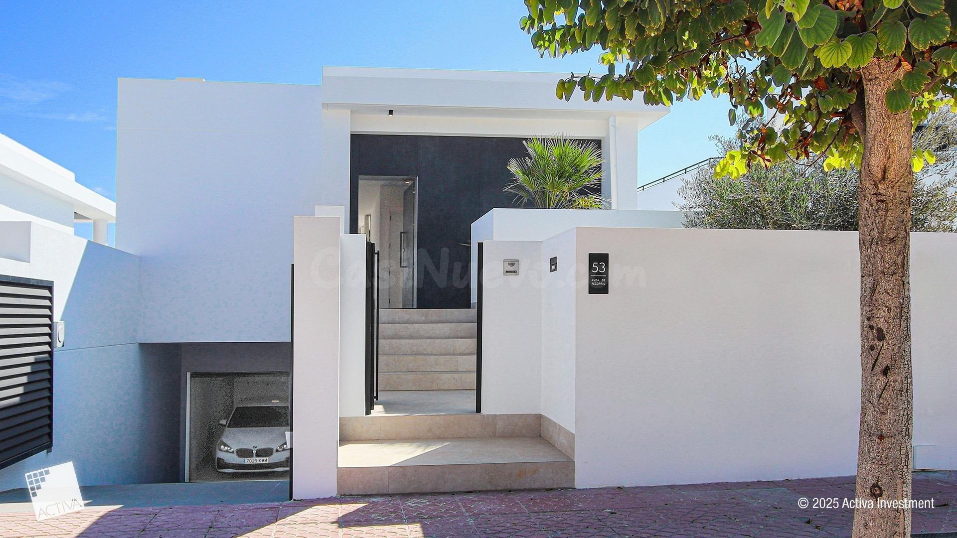 PRECIOSA VILLA DE OBRA NUEVA LLAVE EN MANO EN CIUDAD QUESADA - foto 4