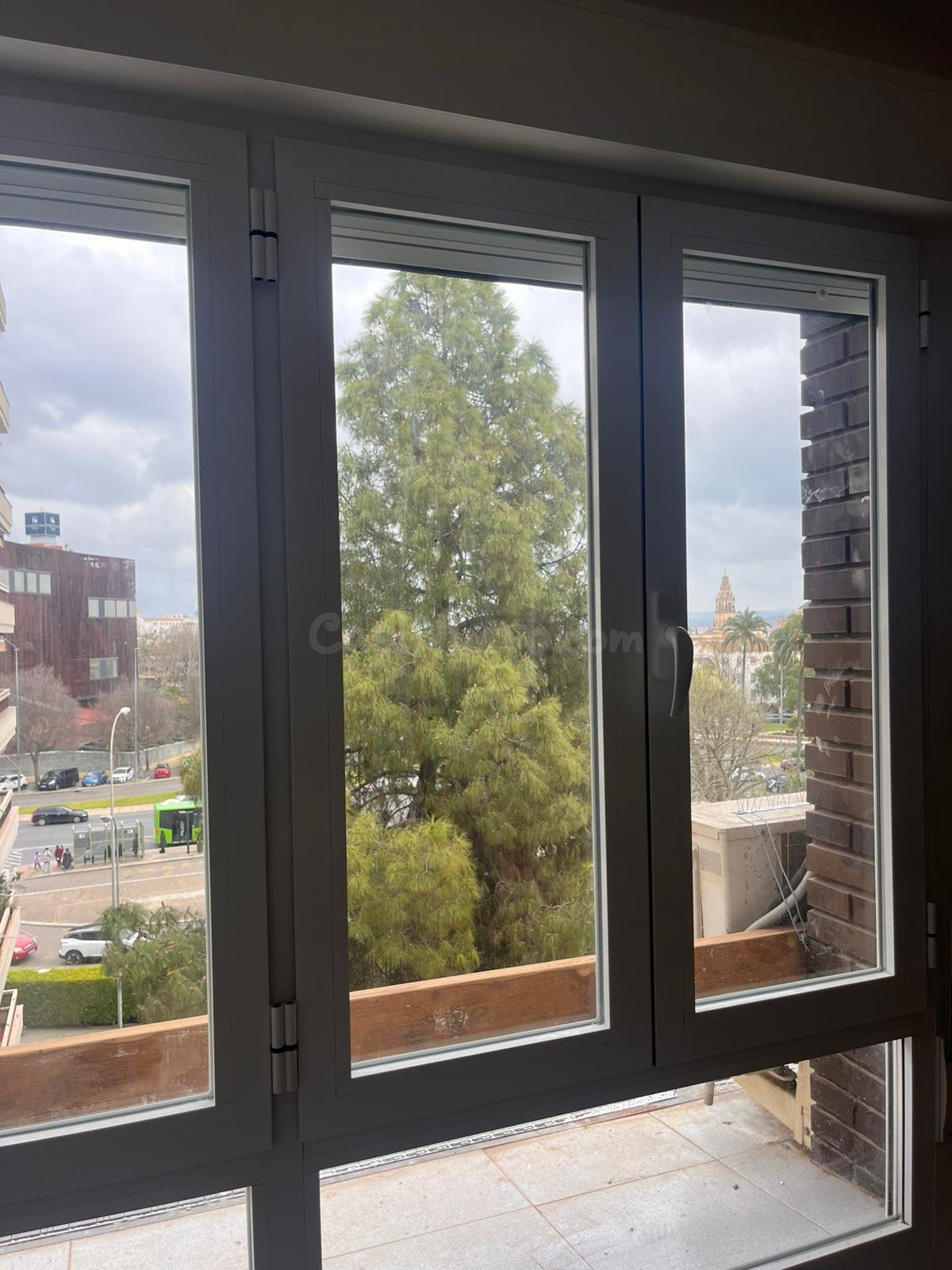 ¡Luminoso piso reformado en pleno centro de Córdoba con vist - foto 3