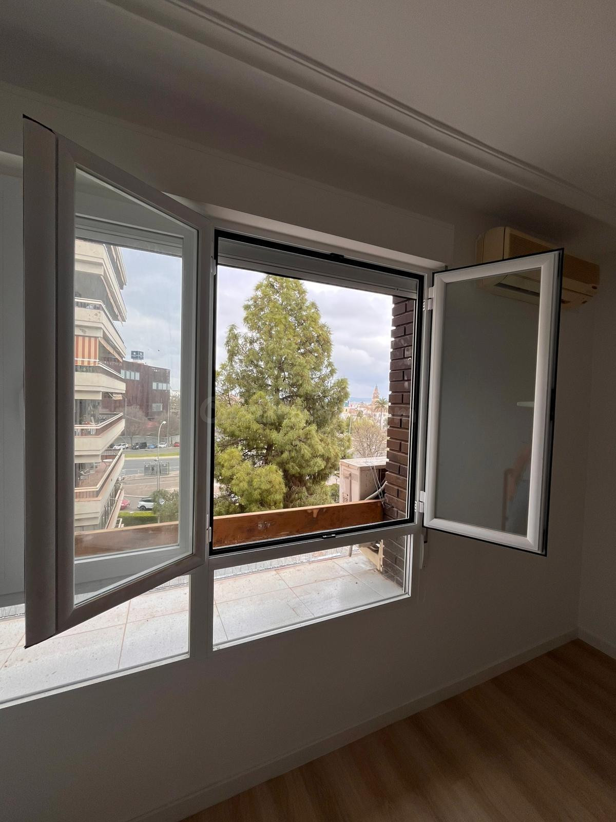 ¡Luminoso piso reformado en pleno centro de Córdoba con vist - foto 5