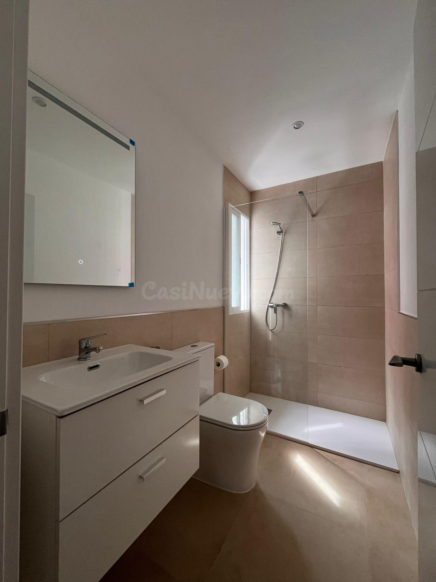 ¡Luminoso piso reformado en pleno centro de Córdoba con vist - foto 11