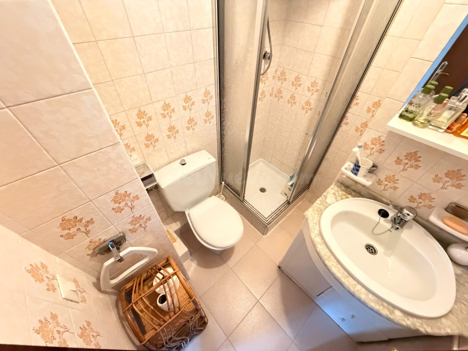 Piso con cochera y trastero junto a la Avenida de Medina Aza - foto 28