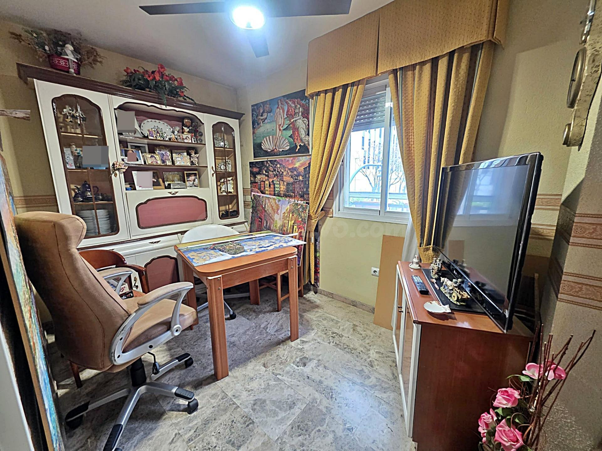 Tu Nuevo Hogar en Avda Santa María de Trassierra junto al Vi - foto 9