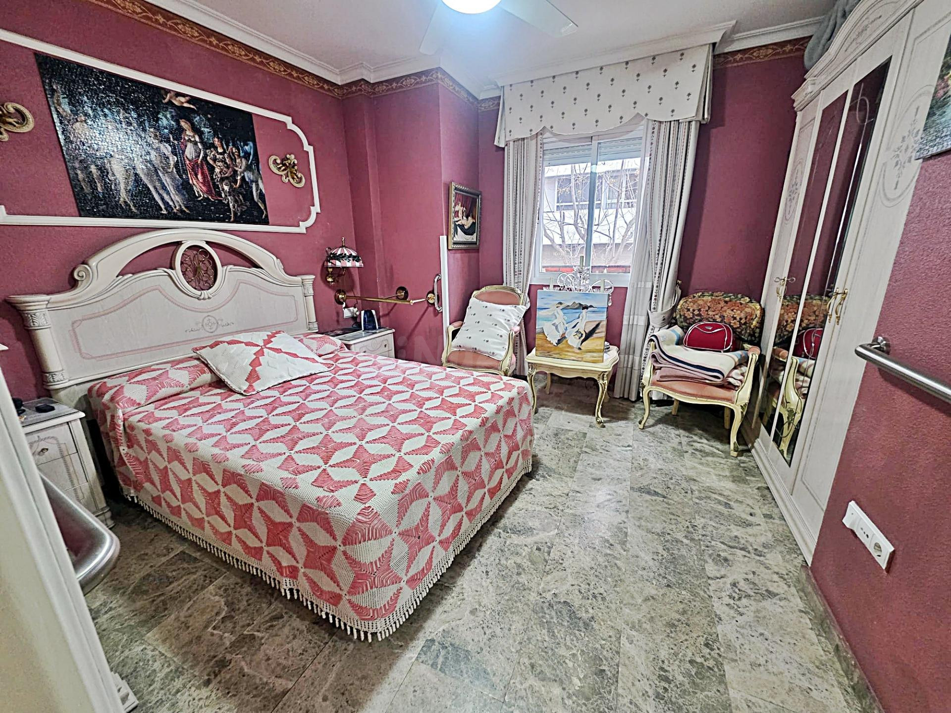 Tu Nuevo Hogar en Avda Santa María de Trassierra junto al Vi - foto 10