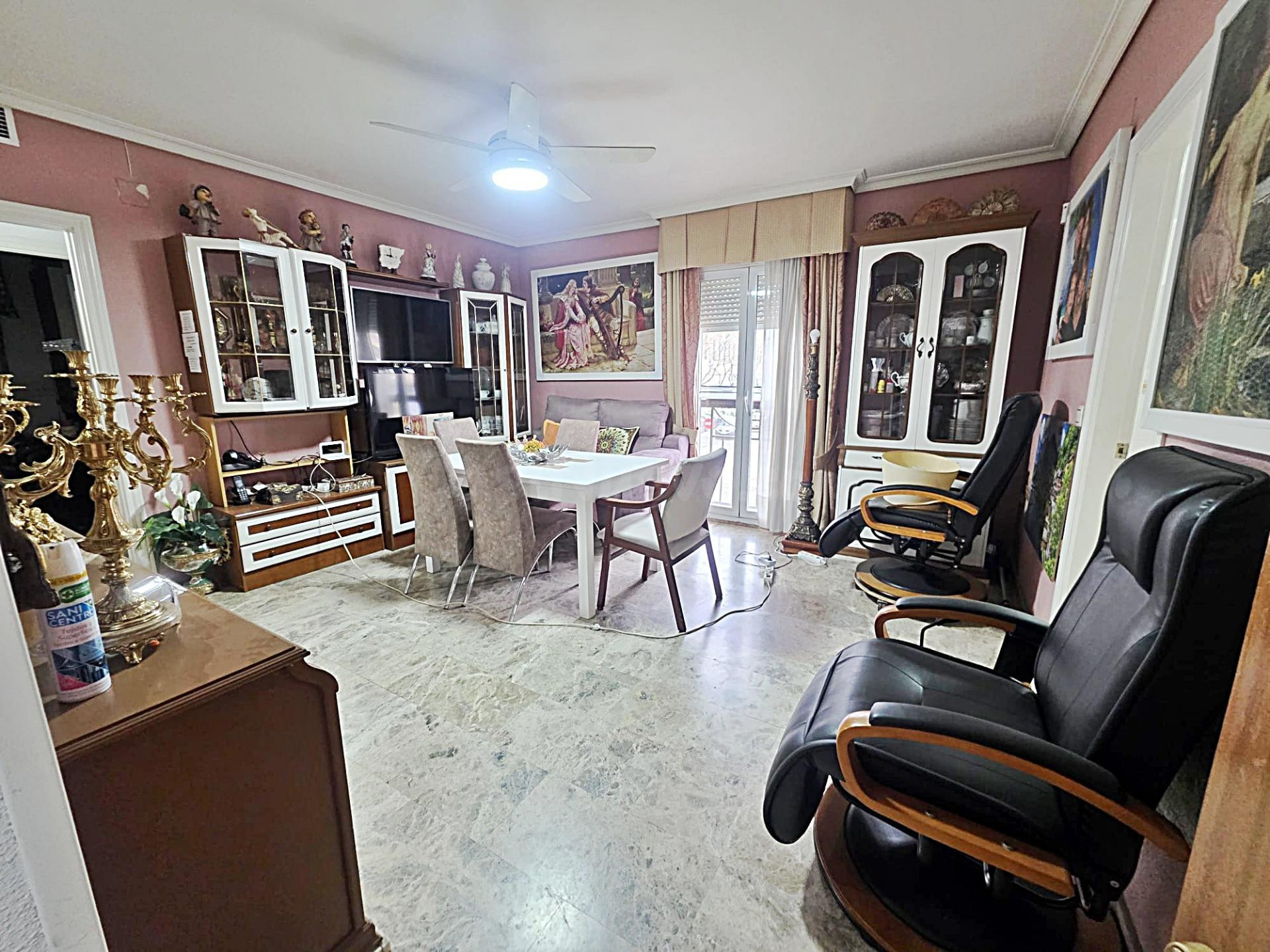 Tu Nuevo Hogar en Avda Santa María de Trassierra junto al Vi - foto 11