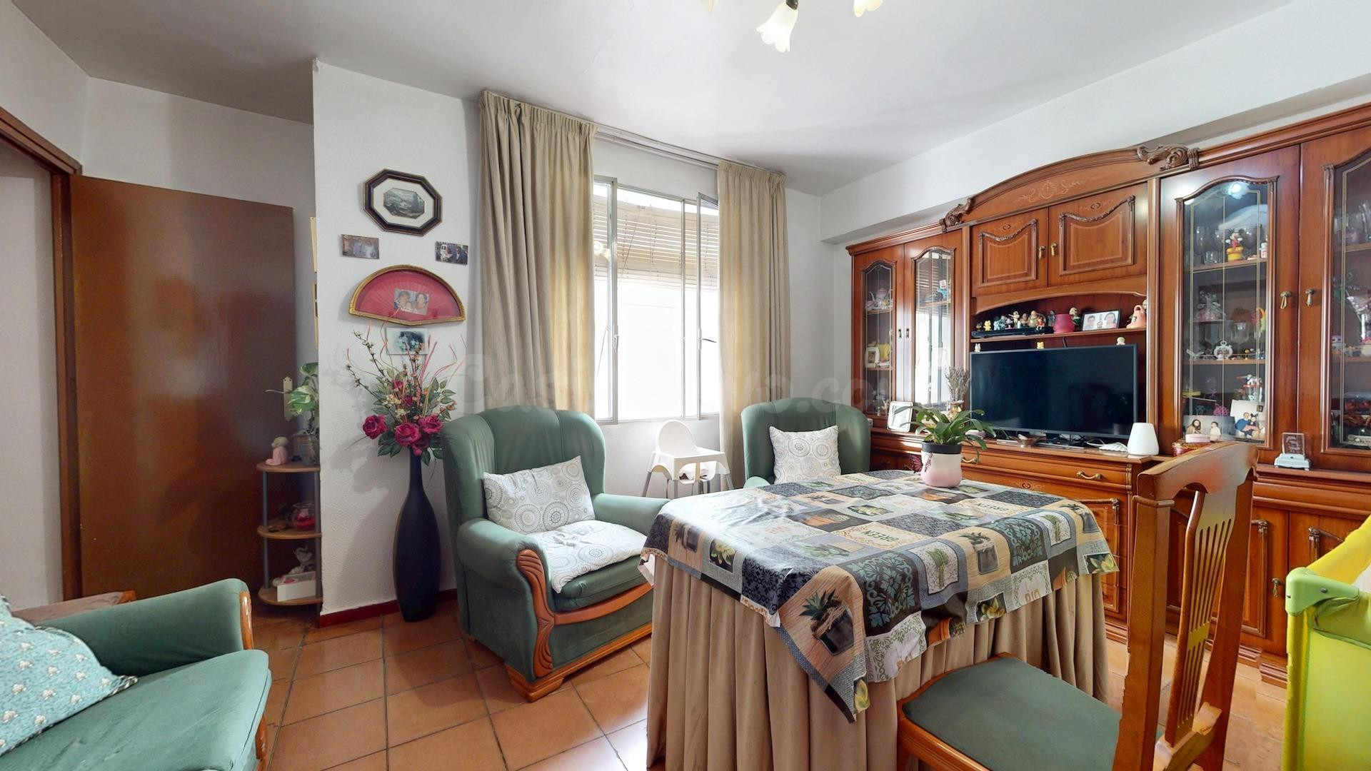 !!OPORTUNIDAD DE INVERSION!! 3 DORMITORIOS, Y ASCENSOR JUNTO - foto 8