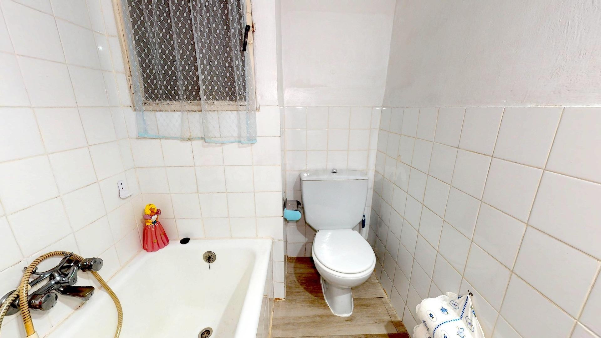 !!OPORTUNIDAD DE INVERSION!! 3 DORMITORIOS, Y ASCENSOR JUNTO - foto 49