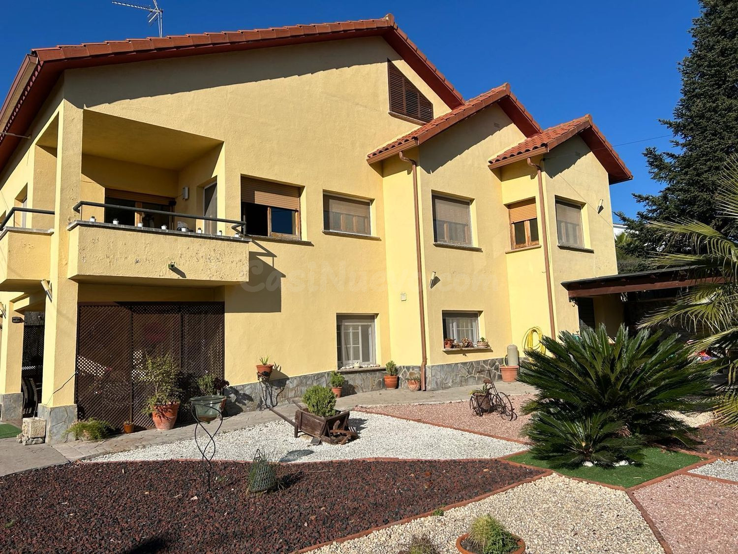 ¡¡¡PRECIOSO CHALET EN BIGUES!!!