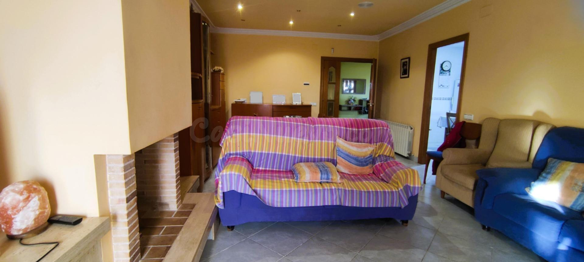 PRECIOSA CASA EN SANTA EULALIA DE RONÇANA!!! - foto 2