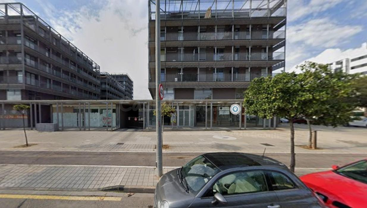 Plaza de parking en Av. Villarreal