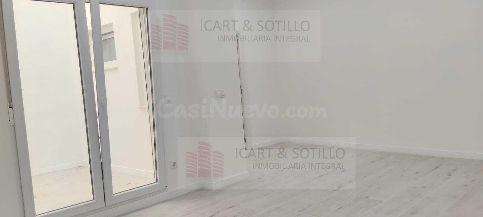 PLANTA BAJA DIÁFANA REFORMADA A ESTRENAR EN PLENO CENTRO DE  - foto 11