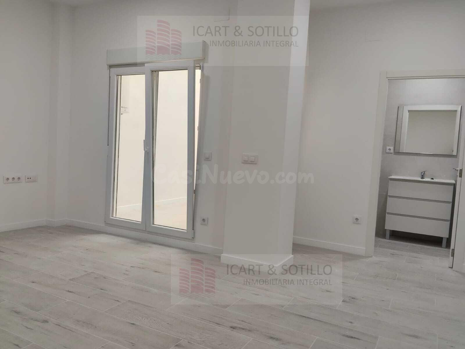 PLANTA BAJA DIÁFANA REFORMADA A ESTRENAR EN PLENO CENTRO DE  - foto 15