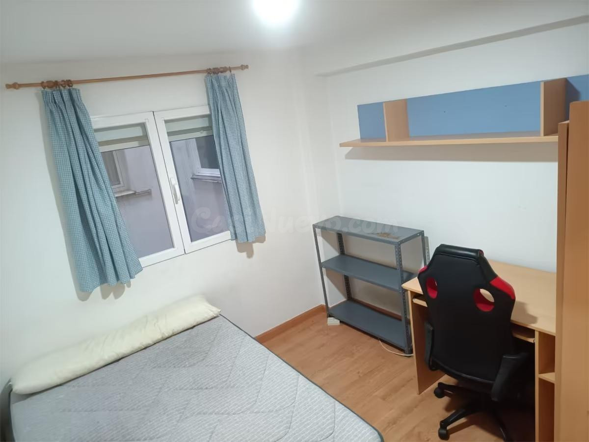 VENTA DE PISO EN EL CENTRO EN CALLE ALHAMAR TOTALMENTE REFOR - foto 3