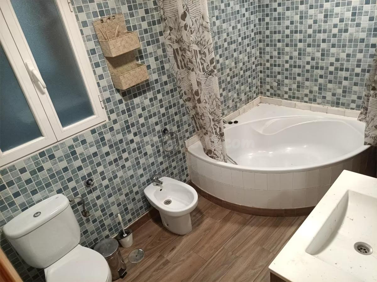 VENTA DE PISO EN EL CENTRO EN CALLE ALHAMAR TOTALMENTE REFOR - foto 17