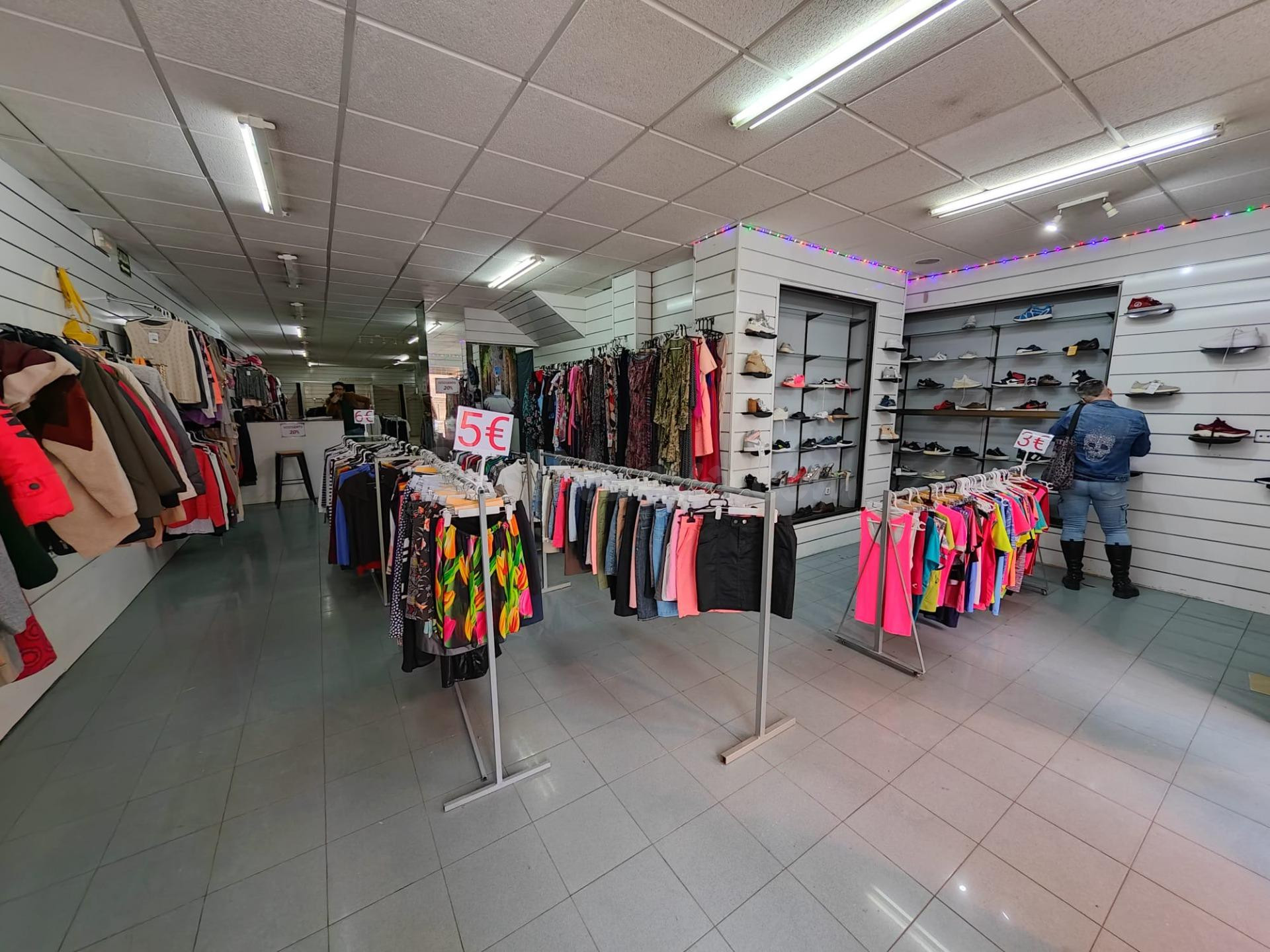 ¡OPORTUNIDAD ÚNICA DE NEGOCIO EN SEVILLA! LOCAL COMERCIAL FR - foto 5