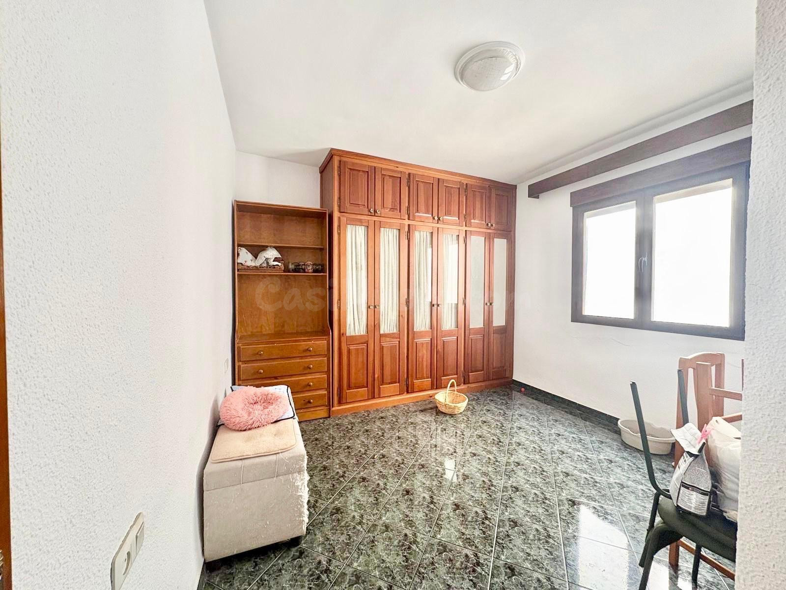 PISO EN EL CASCO HISTÓRICO DE SALOBREÑA CON COCHERA CERRADA  - foto 4