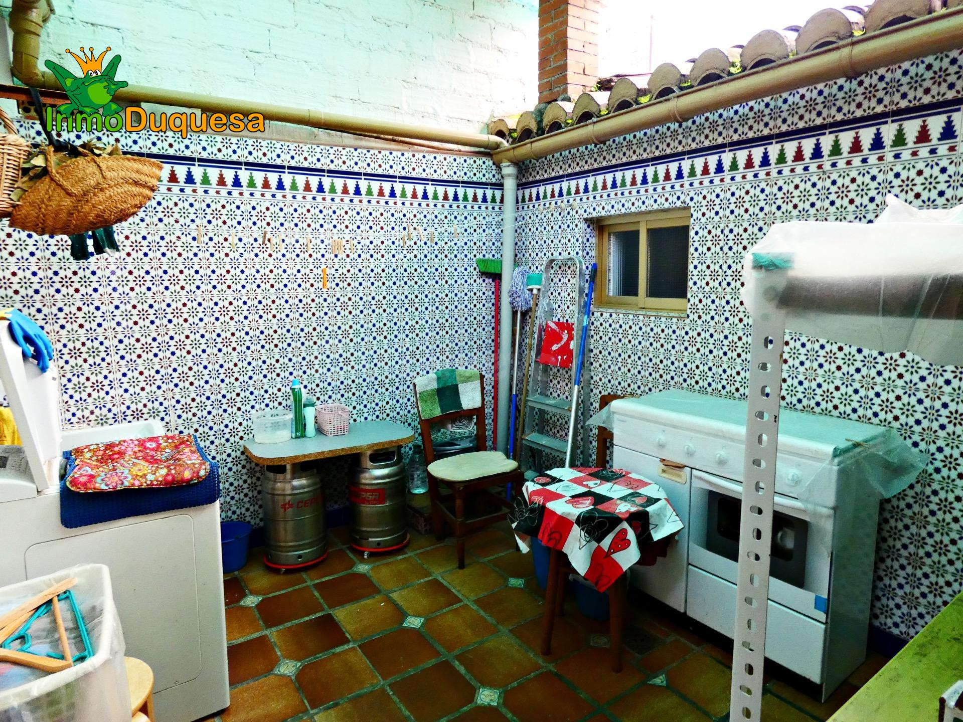 Casa en esquina con patio 9,50 m2. Bº de San Francisco Javie - foto 5