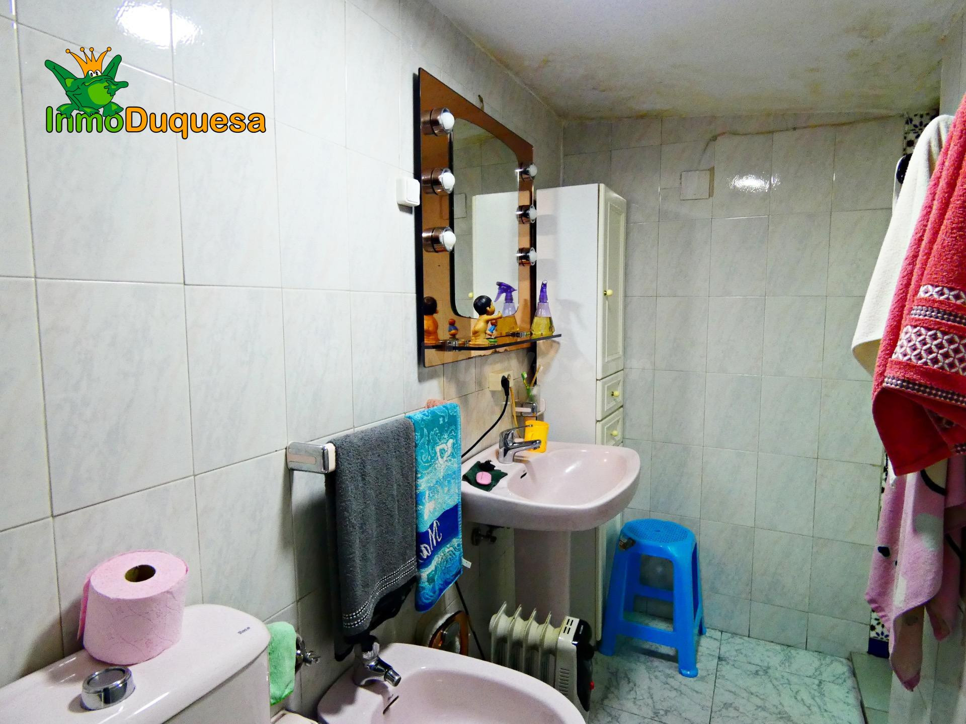 Casa en esquina con patio 9,50 m2. Bº de San Francisco Javie - foto 6