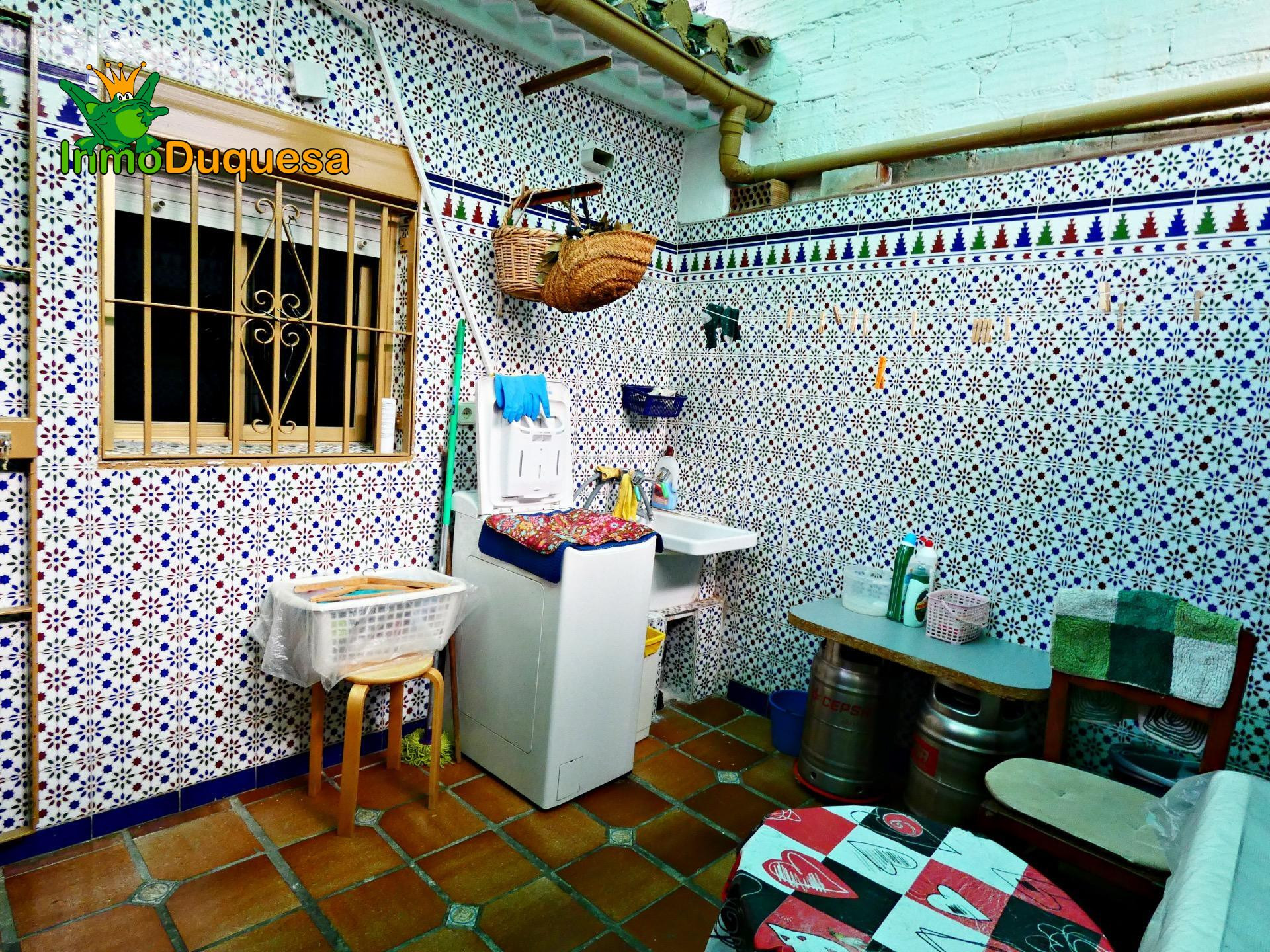 Casa en esquina con patio 9,50 m2. Bº de San Francisco Javie - foto 8