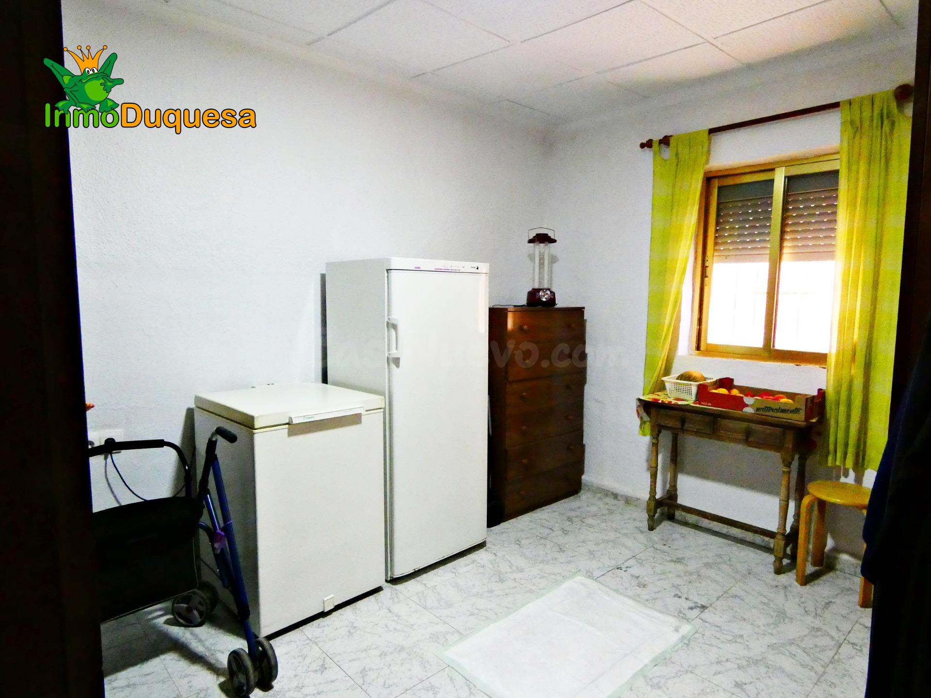 Casa en esquina con patio 9,50 m2. Bº de San Francisco Javie - foto 12