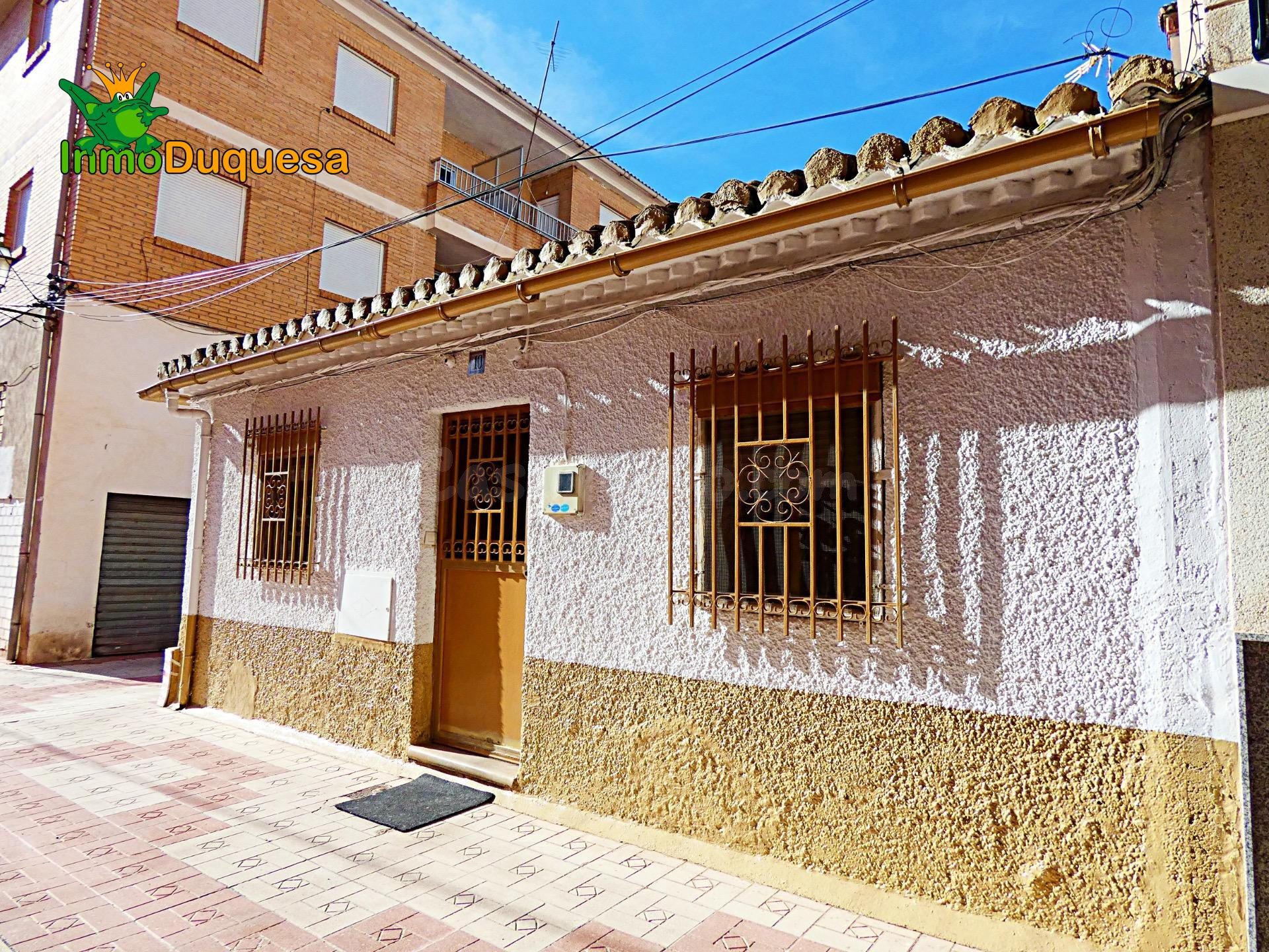 Casa en esquina con patio 9,50 m2. Bº de San Francisco Javie - foto 20