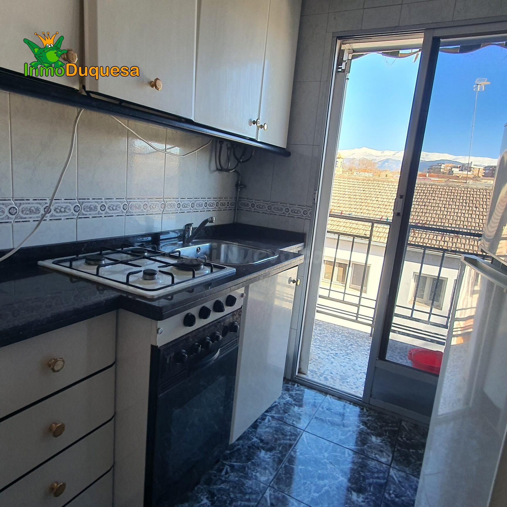 Piso de 2 dorm. en La Chana. IDEAL INVERSIÓN. - foto 8