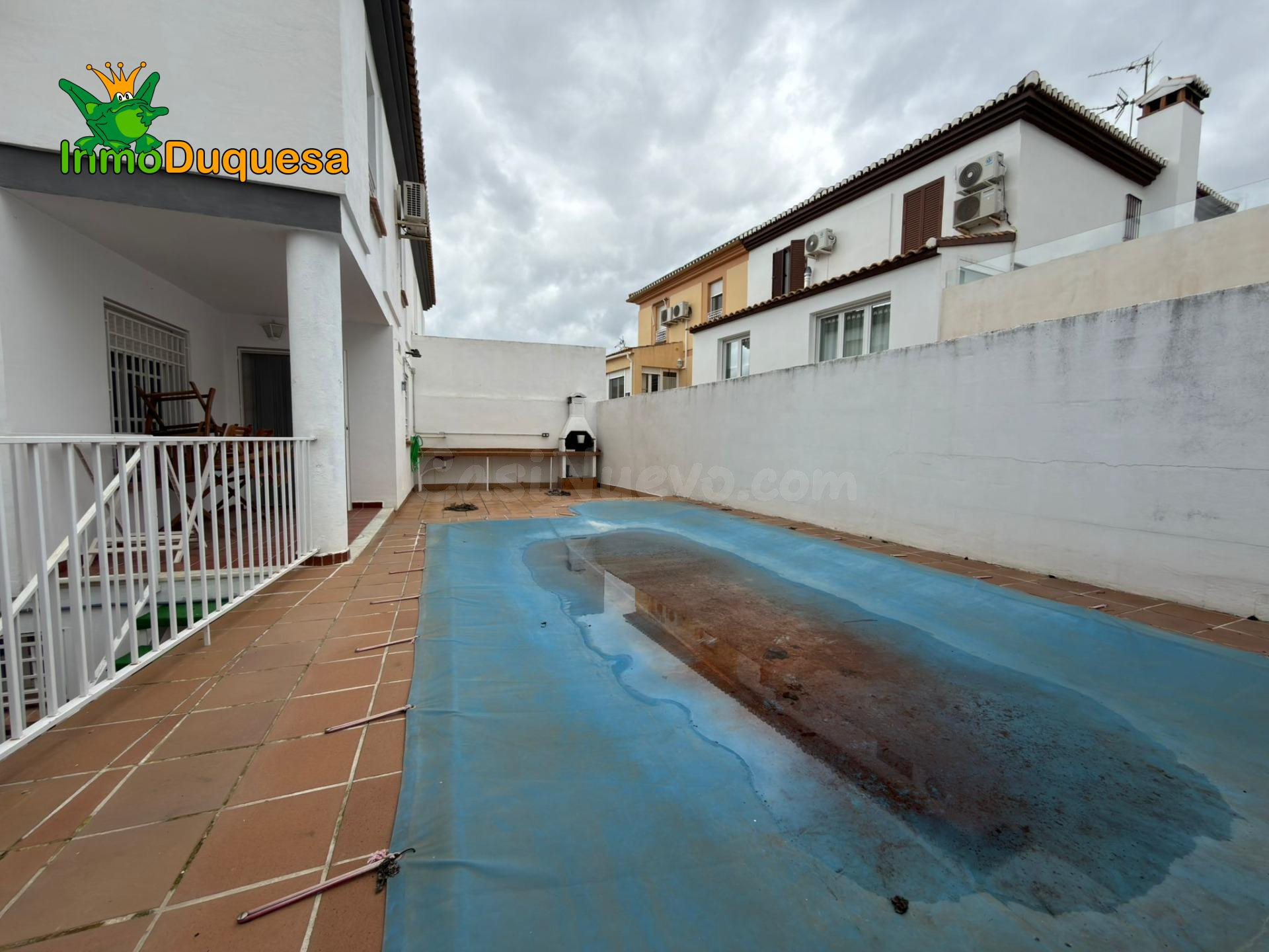 Chalet en Urb. Lomaverde con piscina. - foto 33