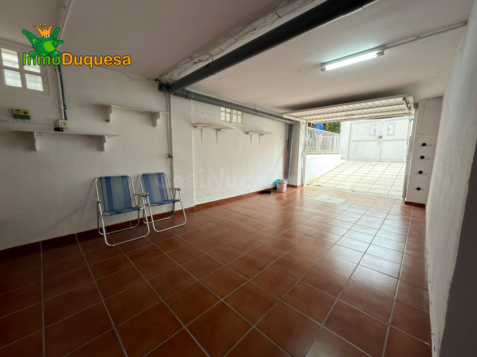Chalet en Urb. Lomaverde con piscina. - foto 37
