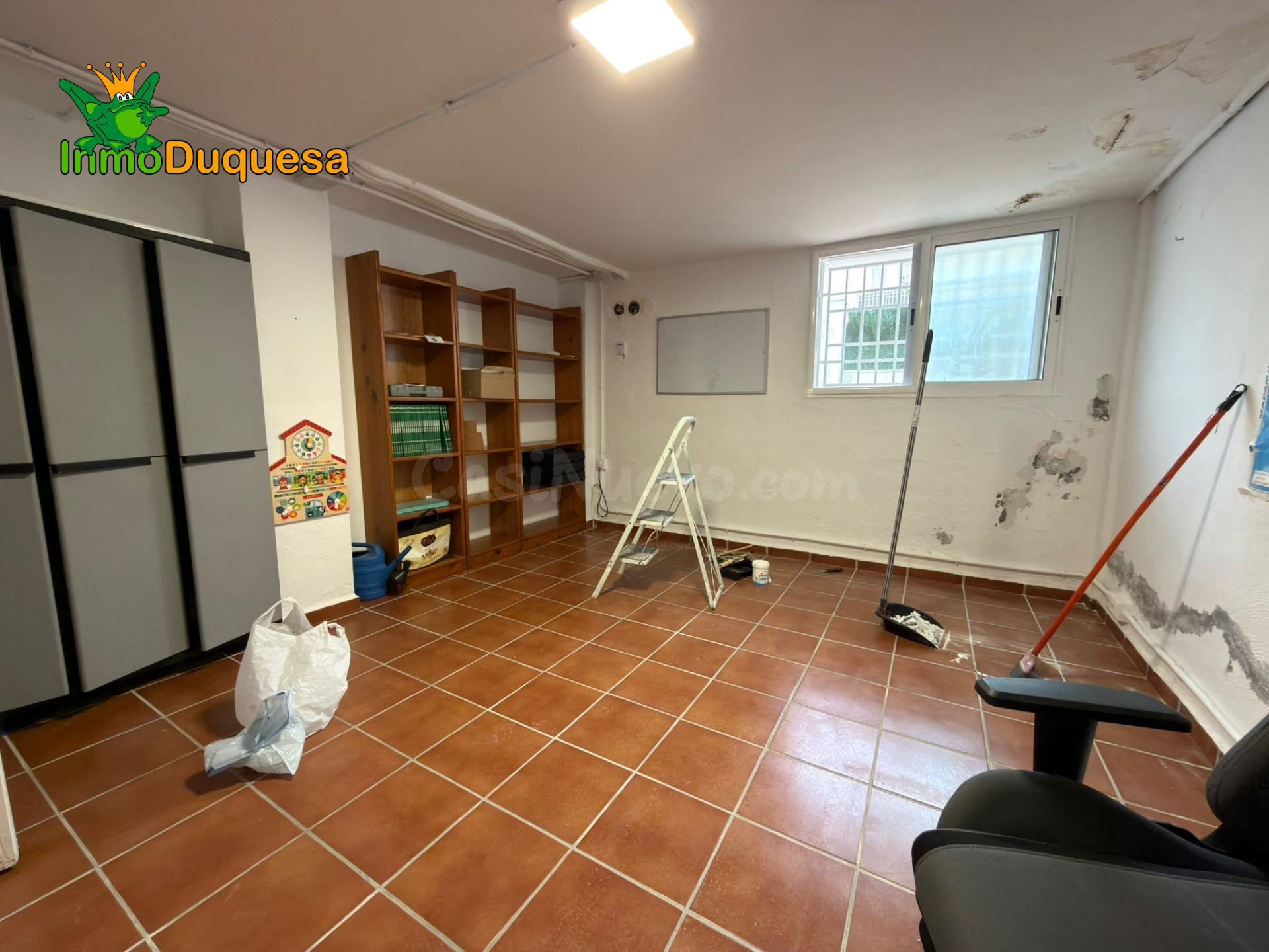 Chalet en Urb. Lomaverde con piscina. - foto 38