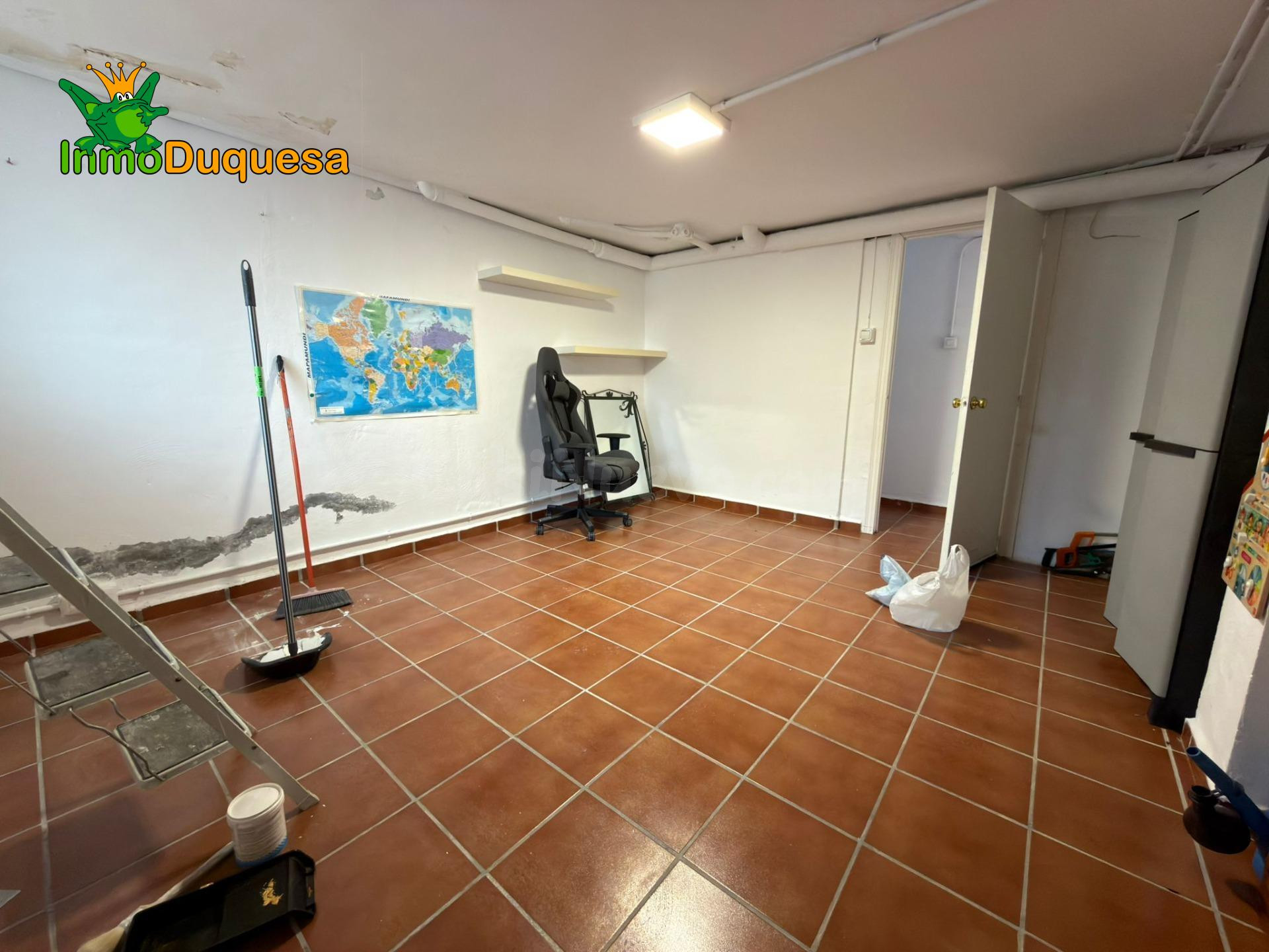 Chalet en Urb. Lomaverde con piscina. - foto 39