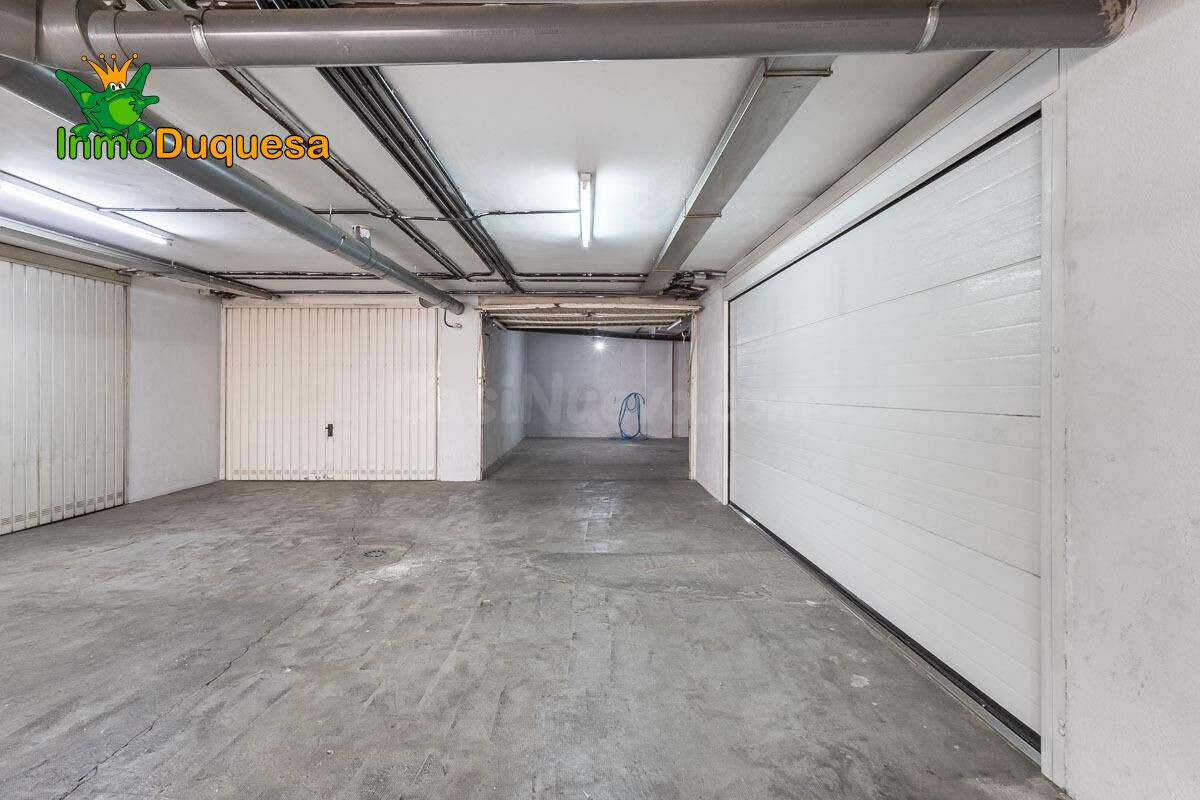 Casa adosada en La Zubia. - foto 13