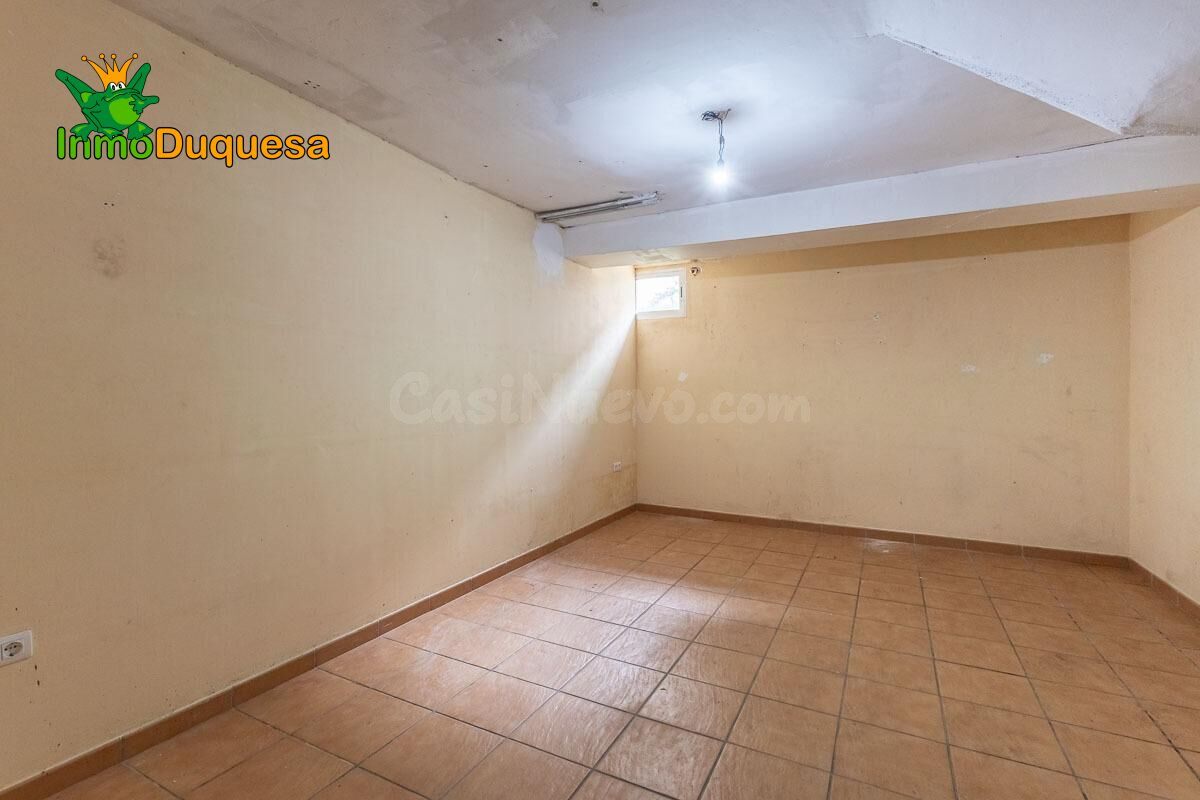 Casa adosada en La Zubia. - foto 16