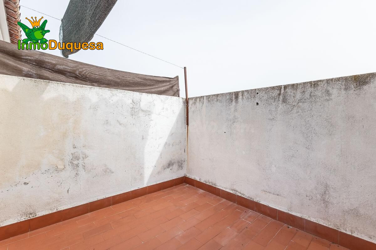 Casa adosada en La Zubia. - foto 37