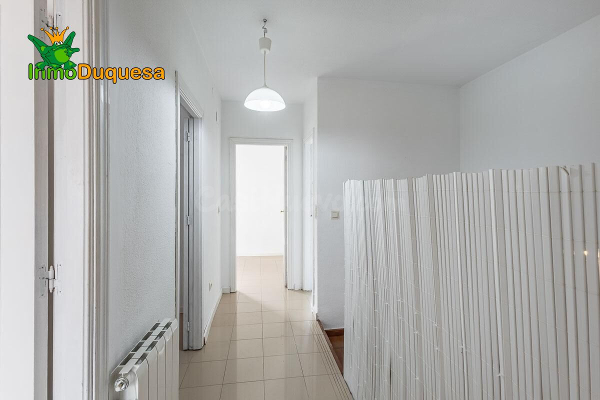 Casa adosada en La Zubia. - foto 39