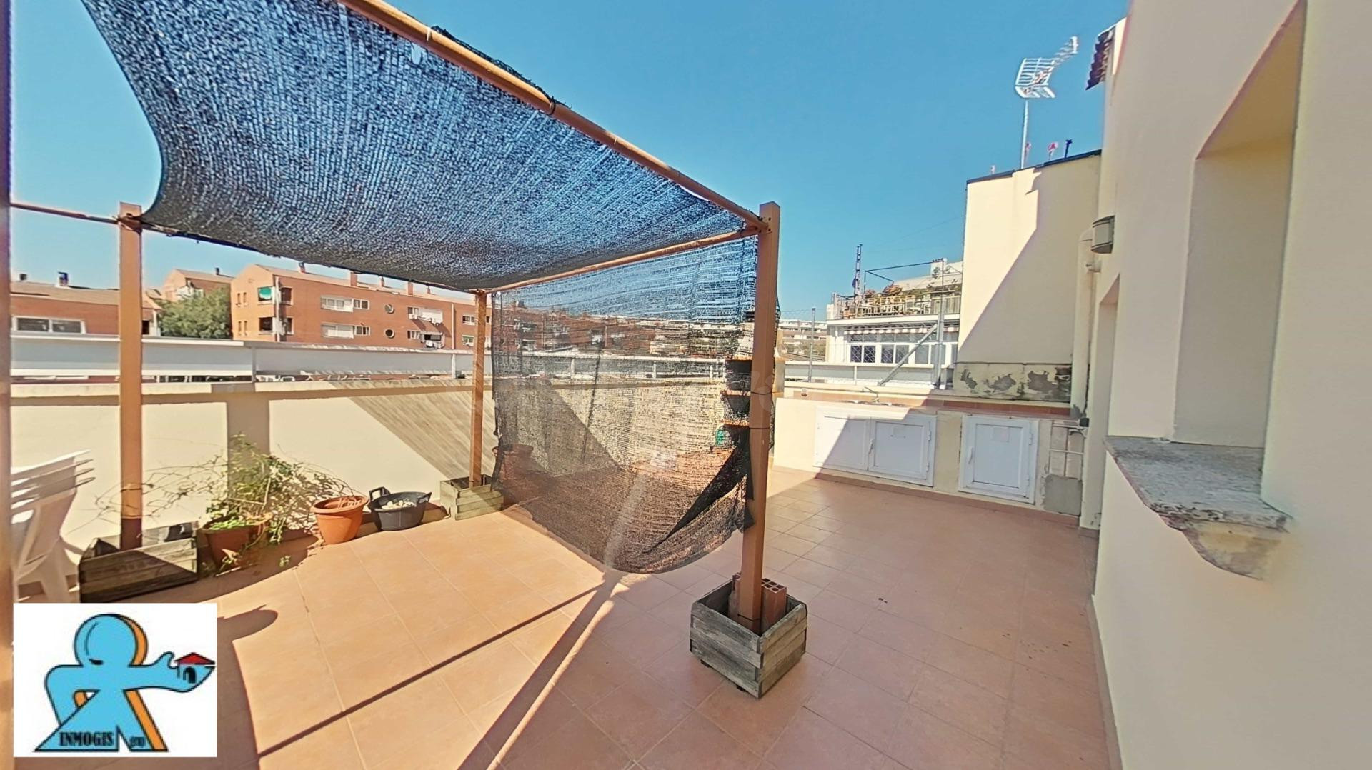 Àtic dúplex espectacular de 4 habitacions amb tres terrasses - foto 20