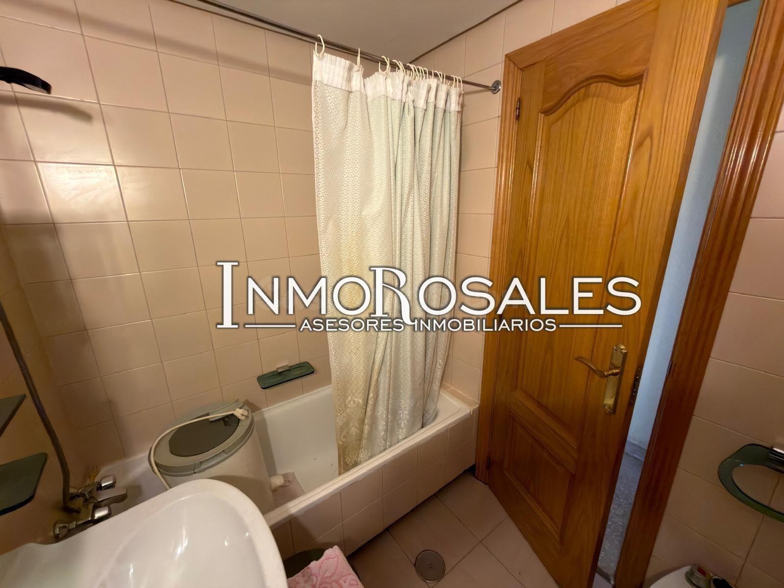 MAGNIFICO PISO LUMINOSO DE 3 DORMITORIOS Y 2 BAÑOS. - foto 15