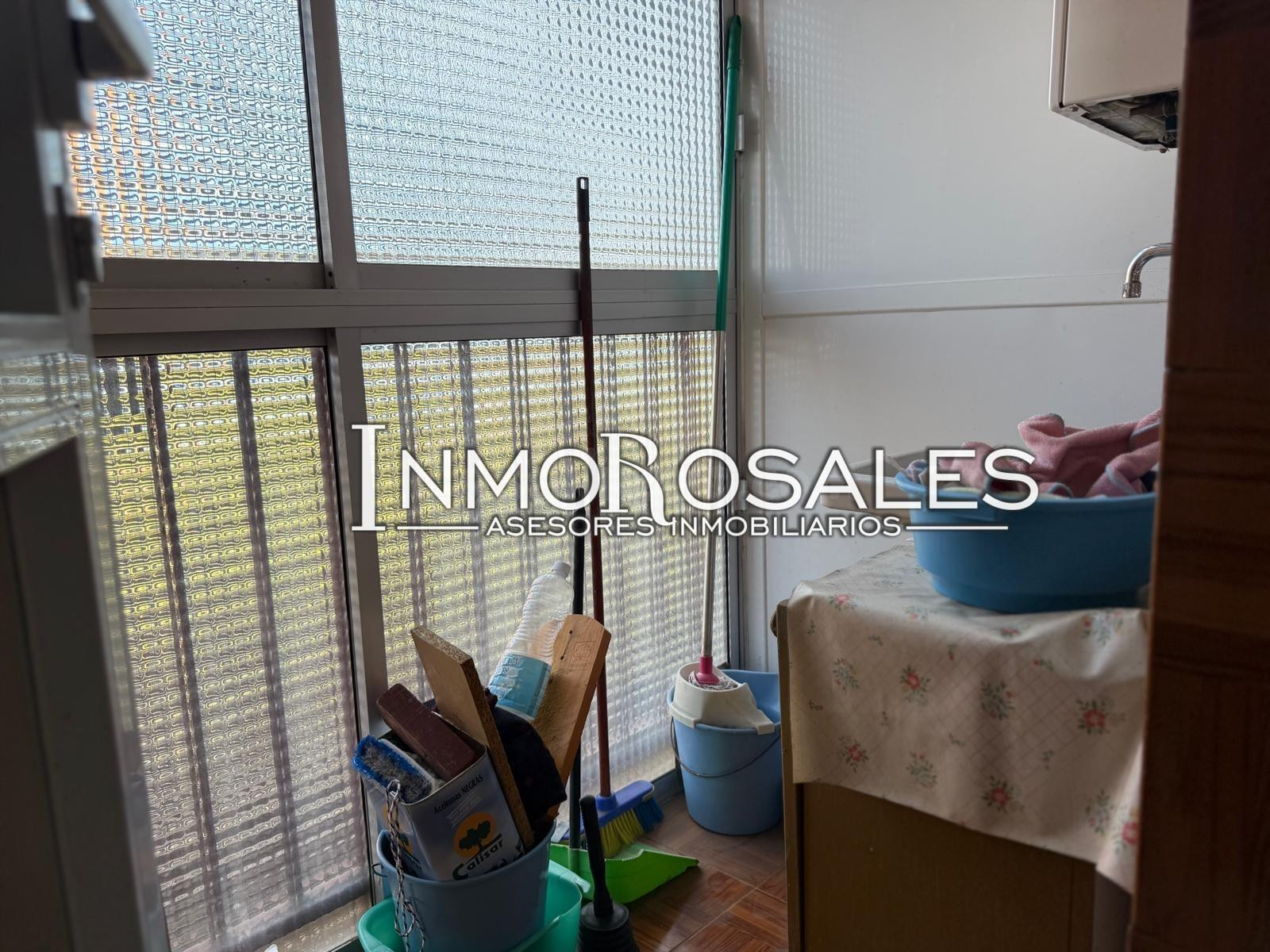 MAGNIFICO PISO LUMINOSO DE 3 DORMITORIOS Y 2 BAÑOS. - foto 46