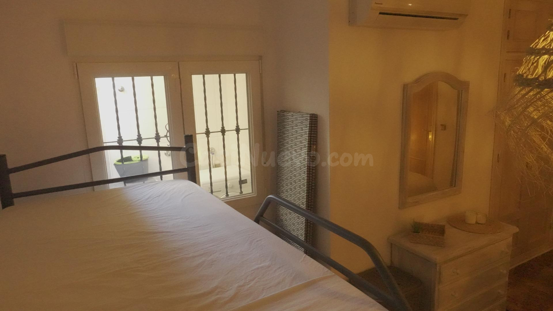 Vive el estilo mediterráneo en este precioso piso en Orihuel - foto 20