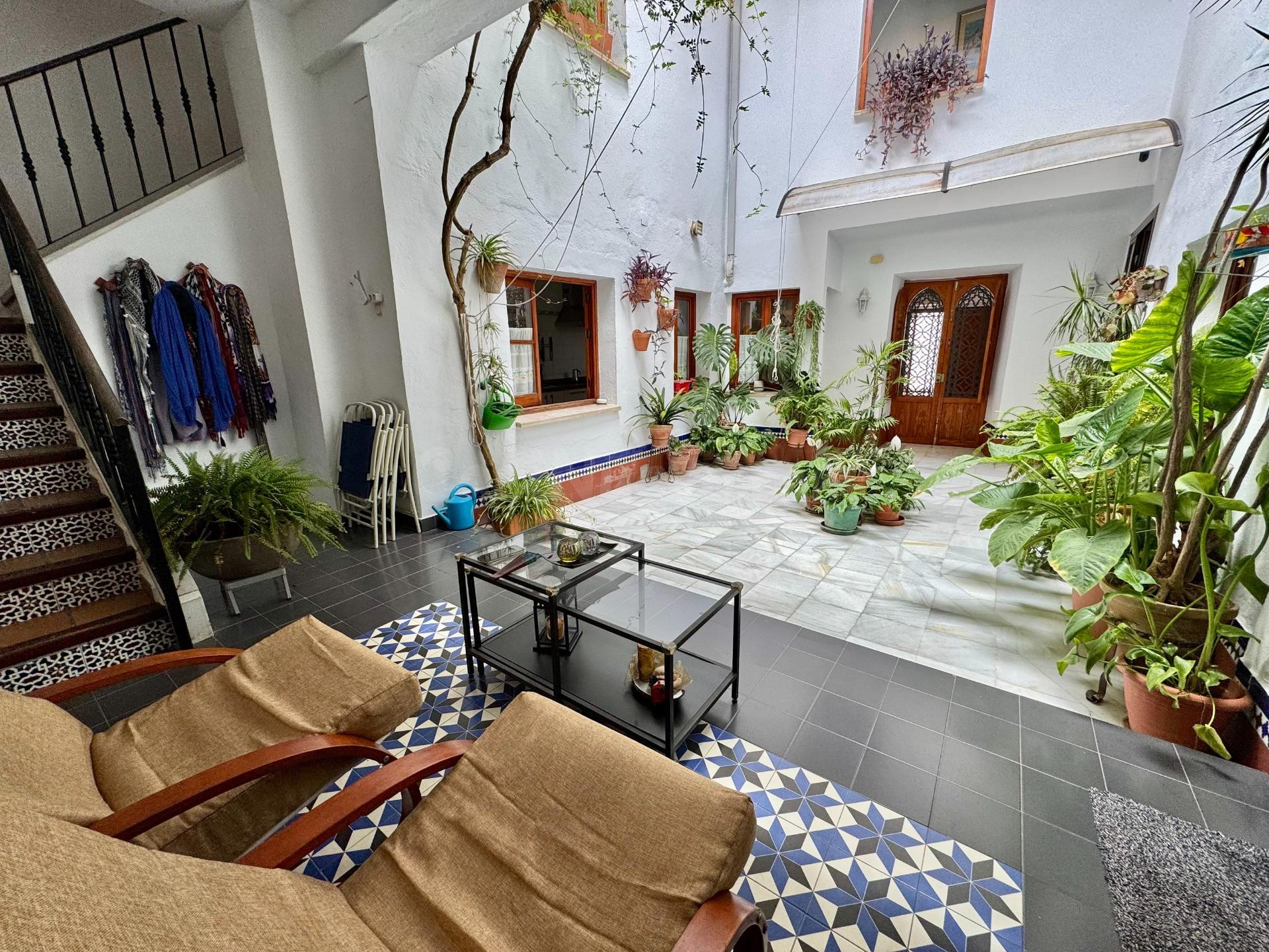 GRAN CASA JUNTO A LA MEZQUITA - foto 6