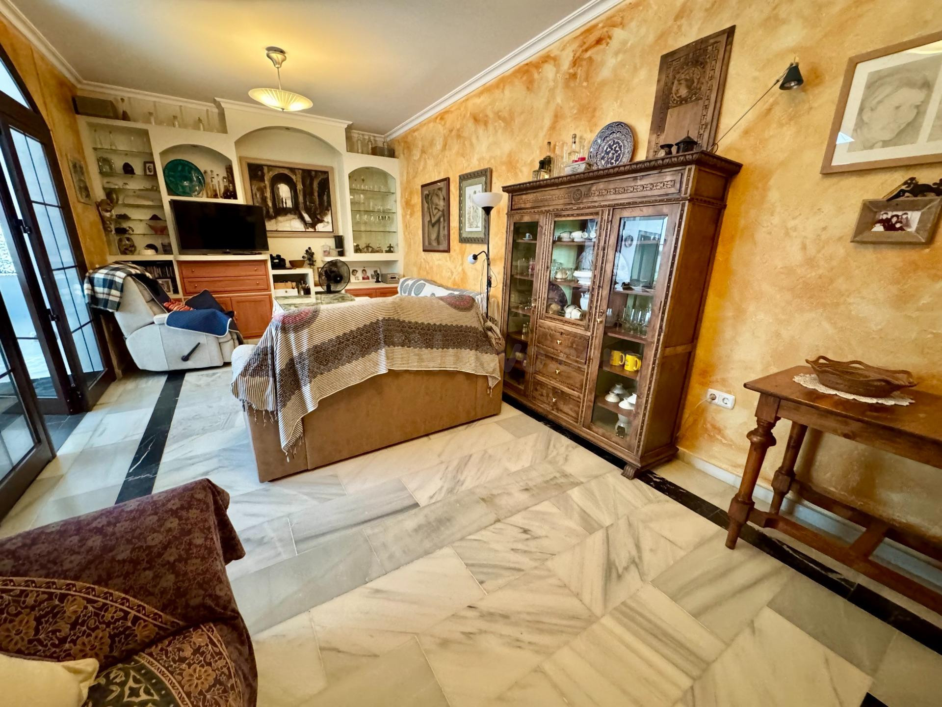 GRAN CASA JUNTO A LA MEZQUITA - foto 8