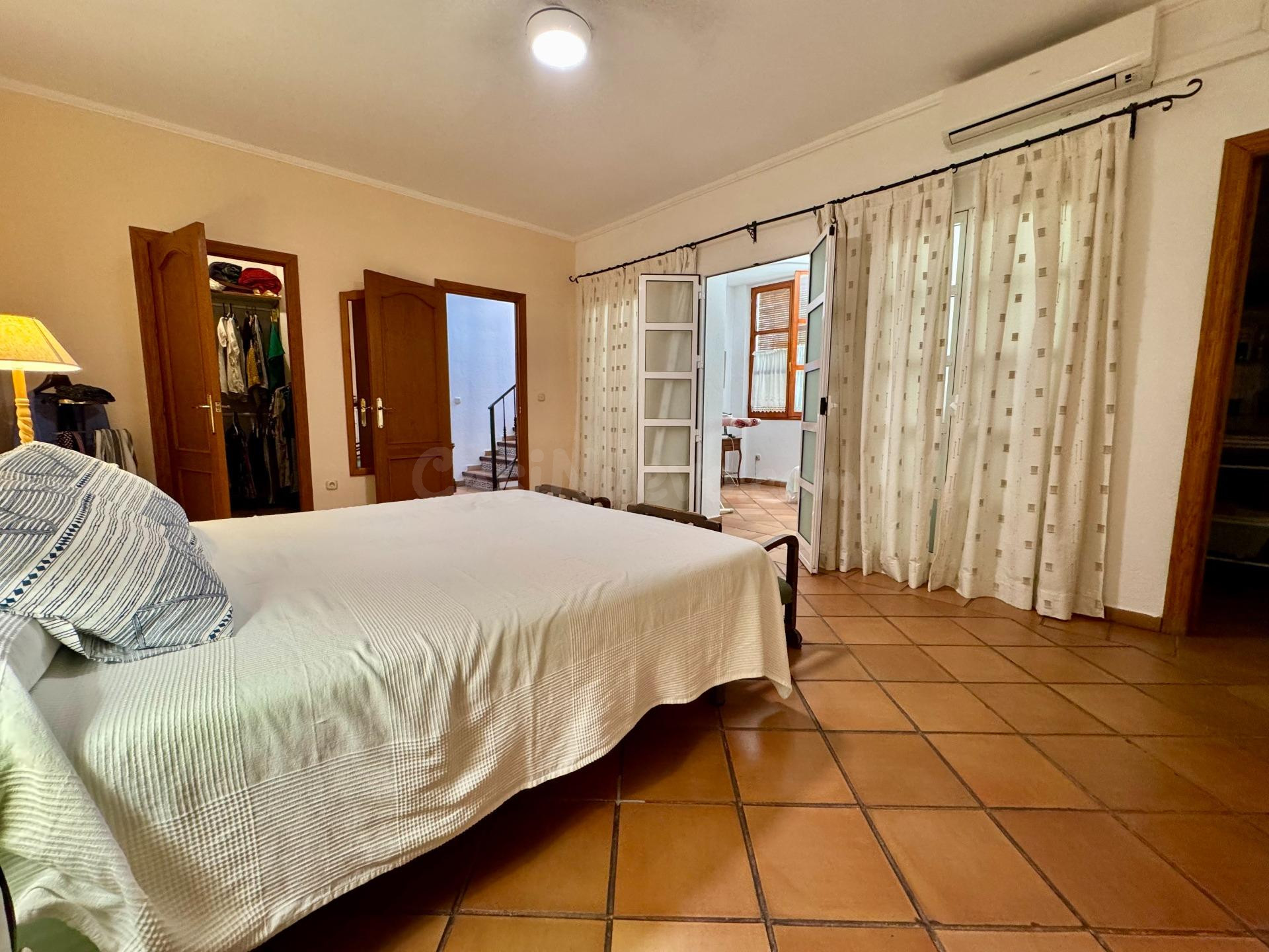 GRAN CASA JUNTO A LA MEZQUITA - foto 50