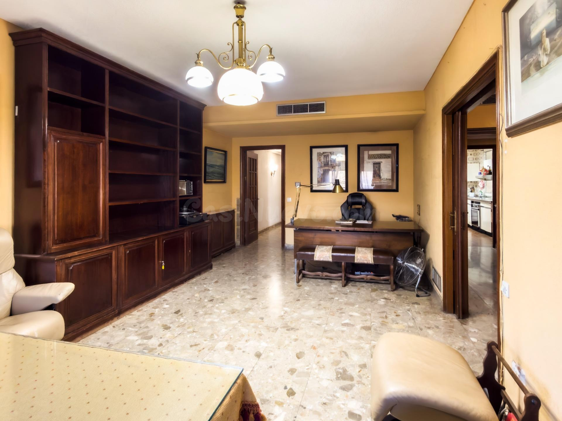 SEÑORIAL PISO EN AVDA. CONDE VALLELLANO - foto 41