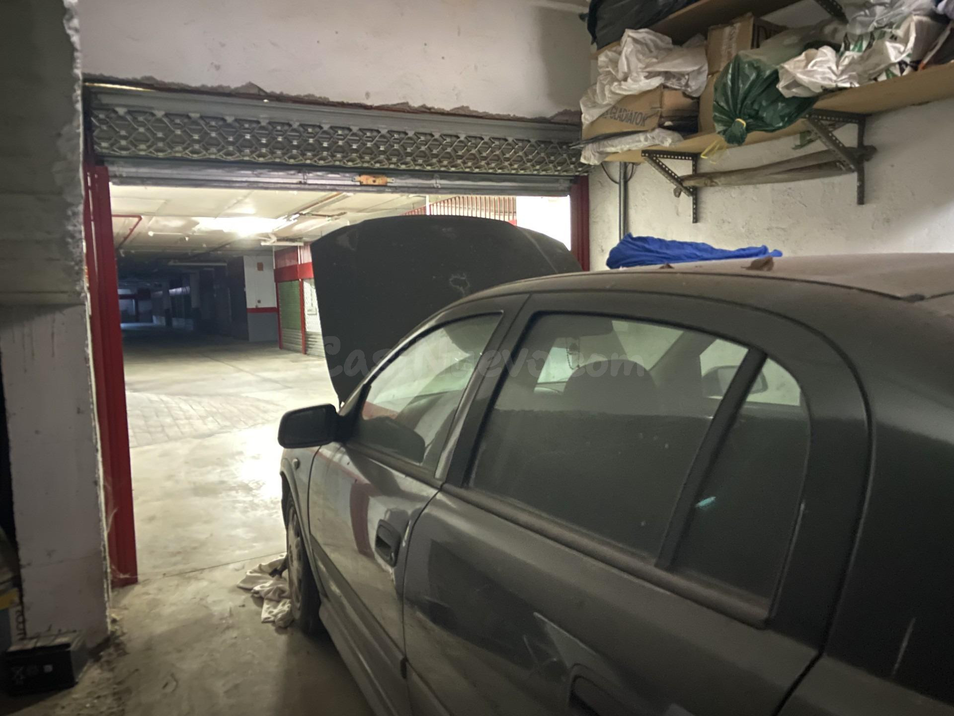 D. Plaza de Garaje Cerrada en Fidiana. Con persiana automáti - foto 5