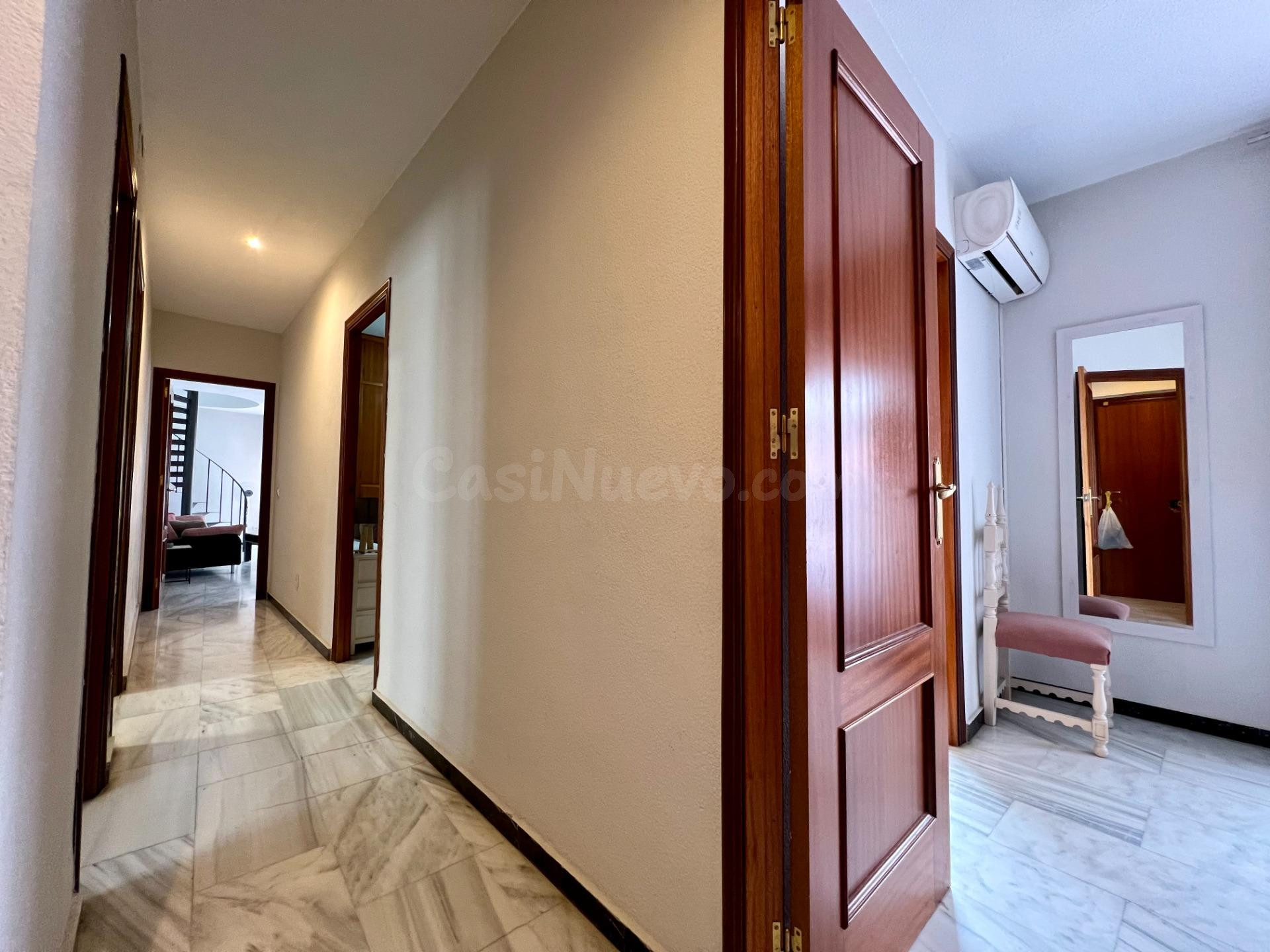 E. ✨ Espectacular dúplex en pleno centro de Córdoba ✨ - foto 2