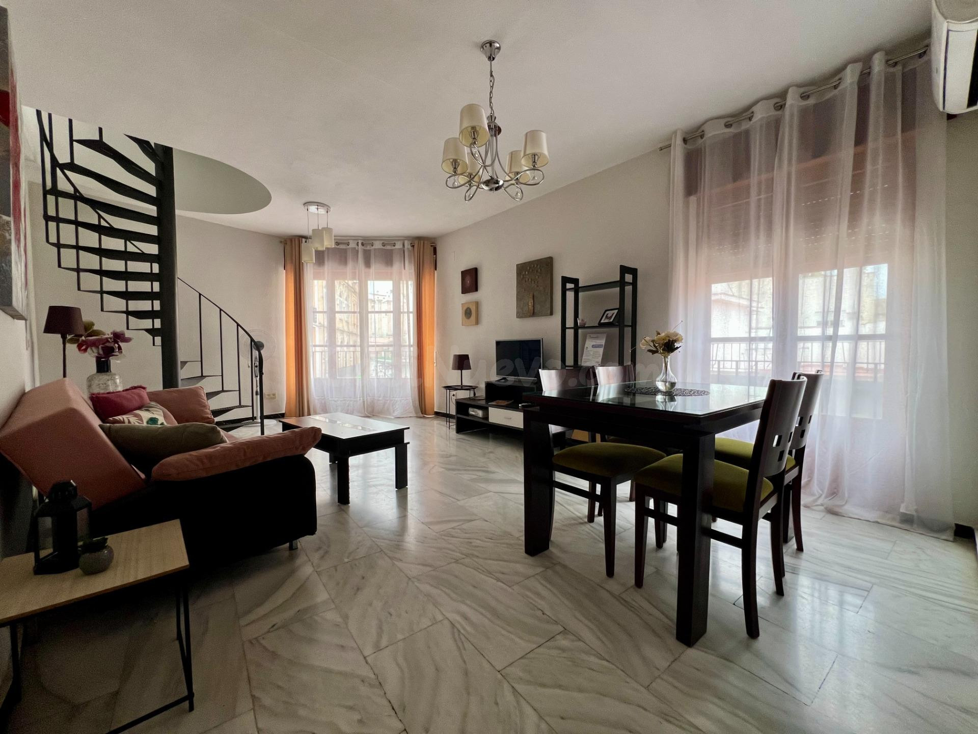 E. ✨ Espectacular dúplex en pleno centro de Córdoba ✨ - foto 23