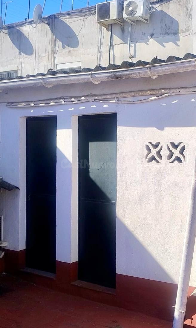 Piso en buen estado en Avenida de la Viñuela con trastero y  - foto 9