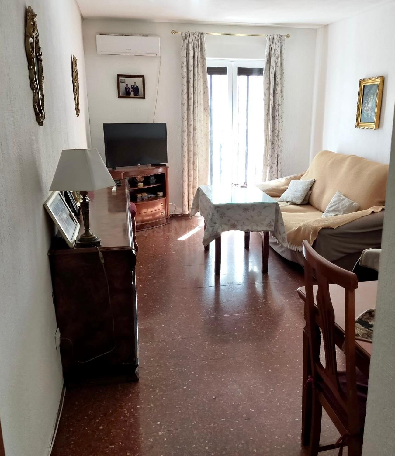 D.  Piso con encanto en la zona de San Andrés